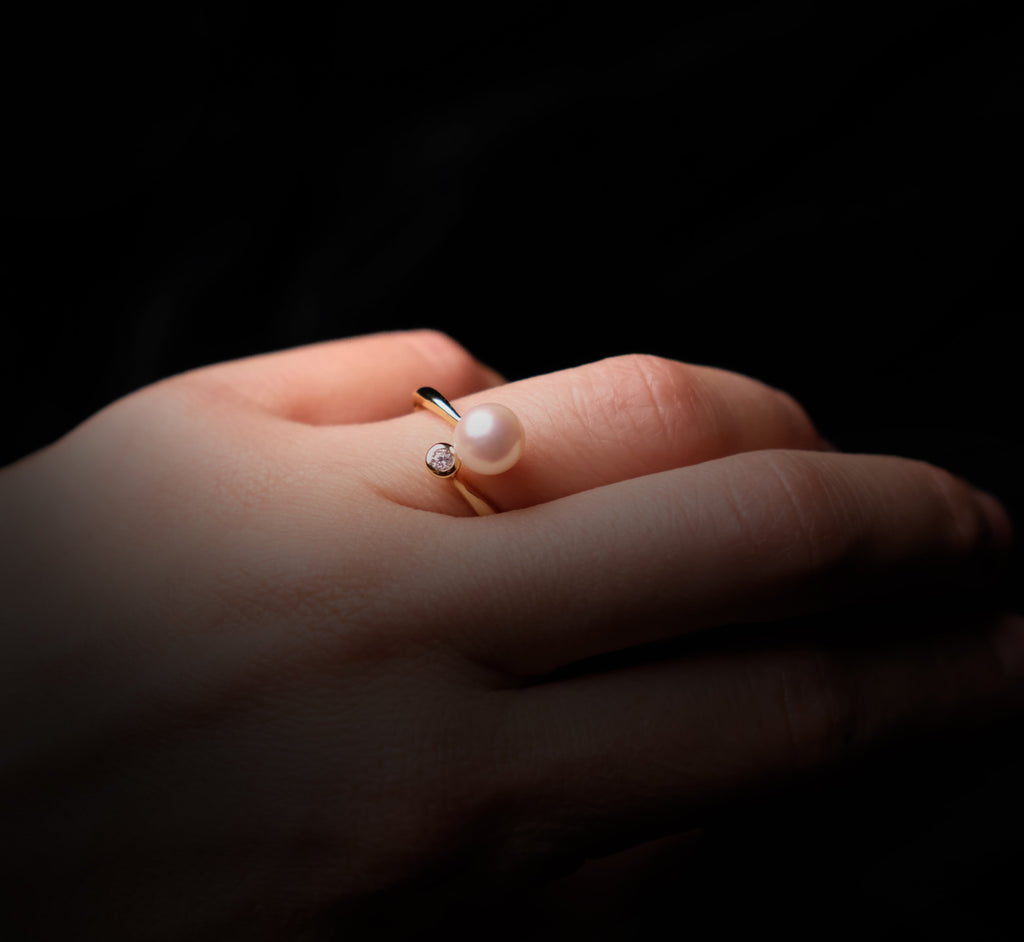 Cultured Akoya Pearl set in gold plated silver ring with cubic